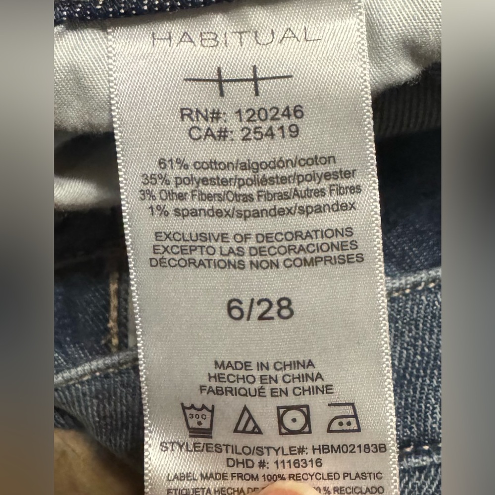 Habitual Women’s Light Blue Flare Wide Leg Jeans, Size 6/28. NWT - Picture 11 of 16